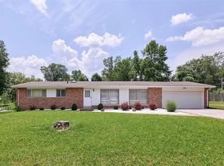 9430 Laguna Dr, Saint Louis, MO
