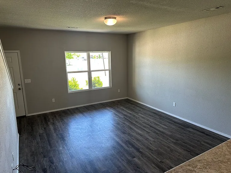 5110 W Claxton Cir — Photo 8