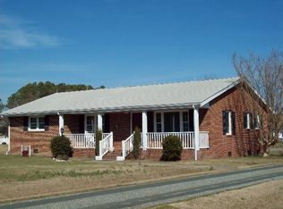 530 Lillys Neck Rd, Moon, VA 23119