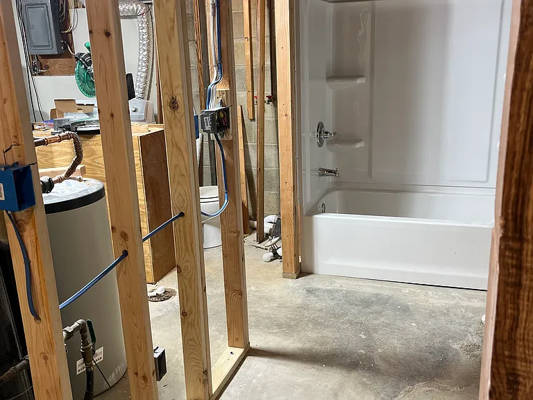 120 Railroad St — Photo 30