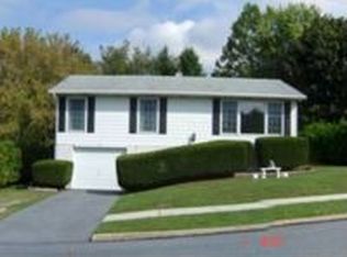 125 Brunner St, Hummelstown, PA 17036