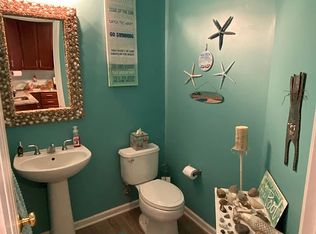 147 Abino Hills Way W, Martinsburg, WV 25403