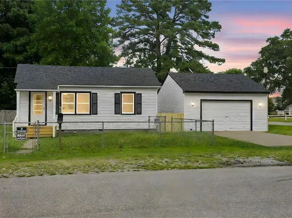 5 Palmett St, Portsmouth, VA 23702