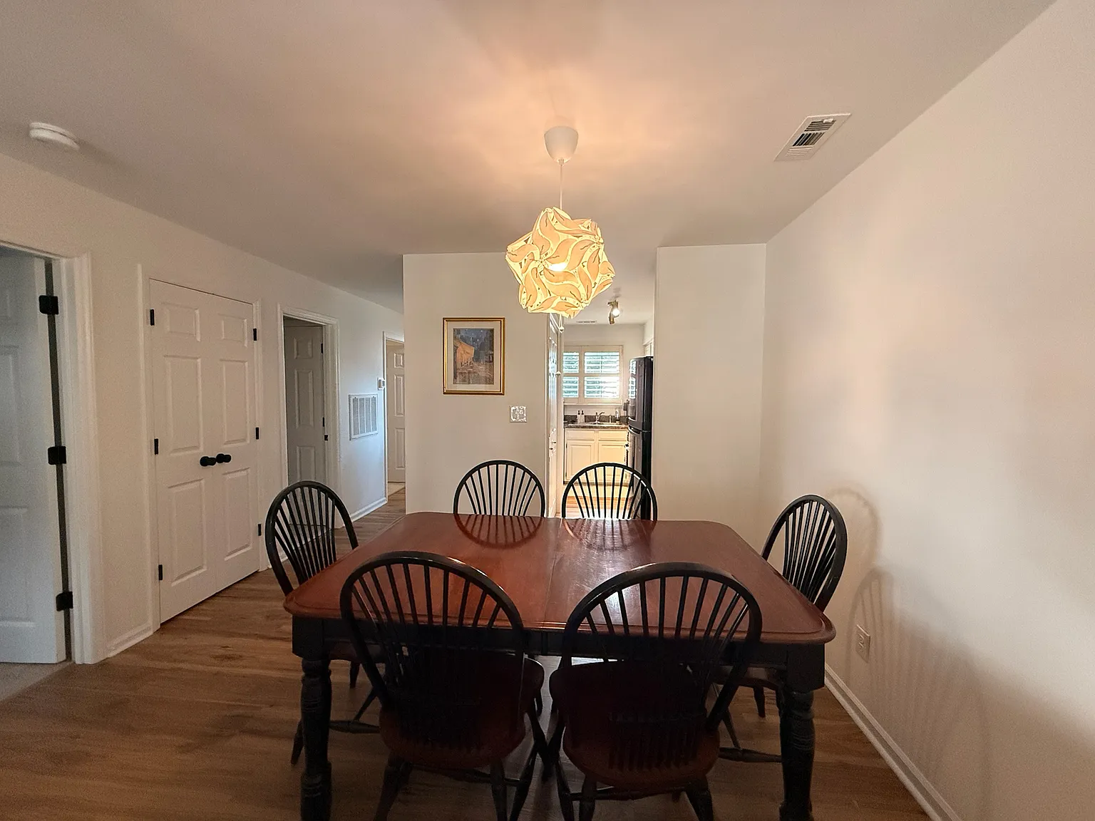 2 bed, 1.5 bath, 894 sqft, $2,400 — Photo 4