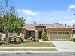 10114 Sterling Silver St, Bakersfield, CA 93311