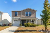 2611 Craftsburry St-1