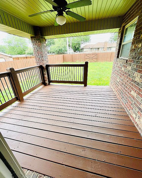 2390 S April Ave, Springfield, MO 65807 Zillow