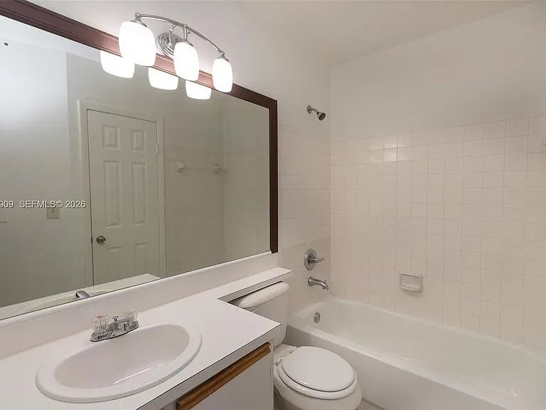 18304 NW 68th Ave #L — Photo 17