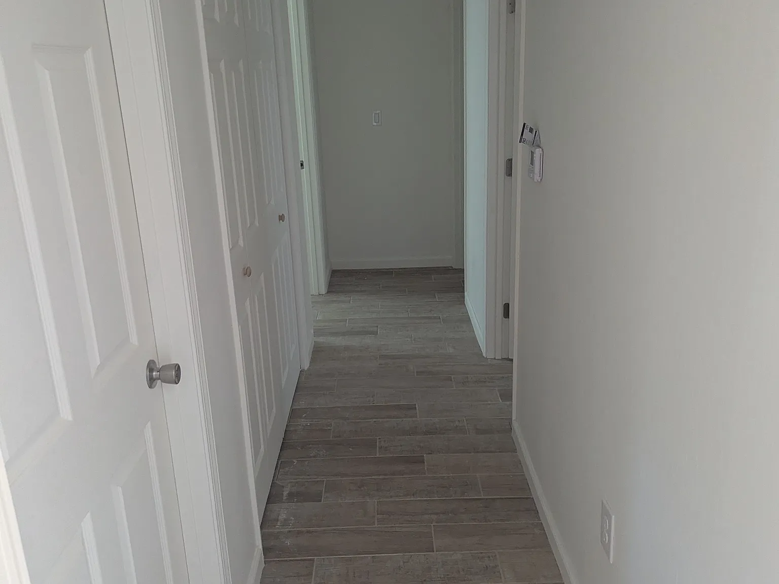 3 bed, 1040 sqft, $1,650 — Photo 2