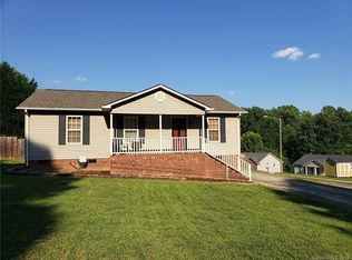 988 Junius St, Gastonia, NC 28052