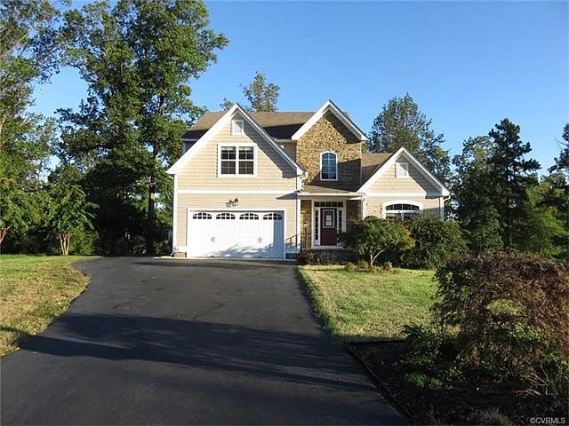 1st image of 22130 Lake Jordan Dr