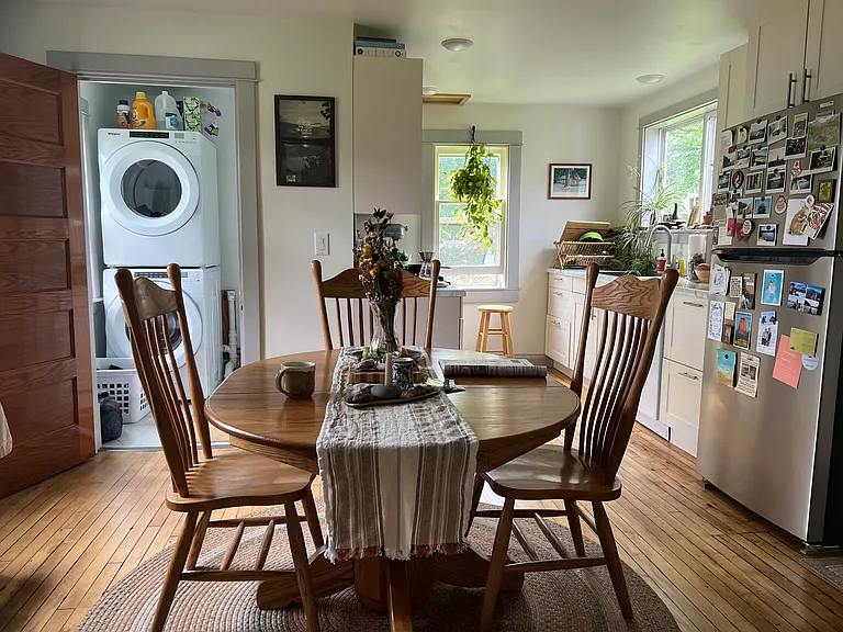 344 Harrison St #344.5 — Photo 2