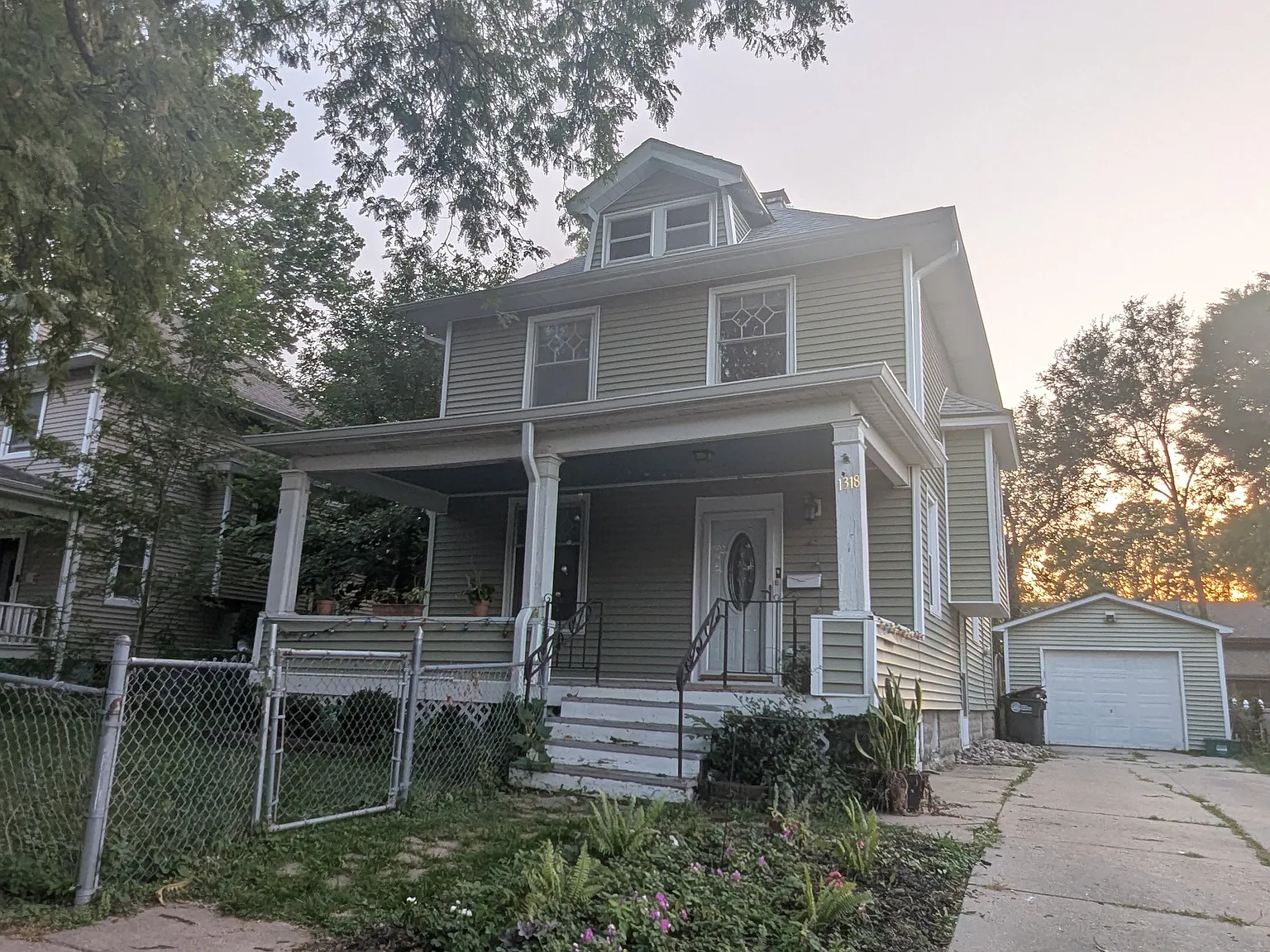 3 bed, 1492 sqft, $1,785 — Photo 1