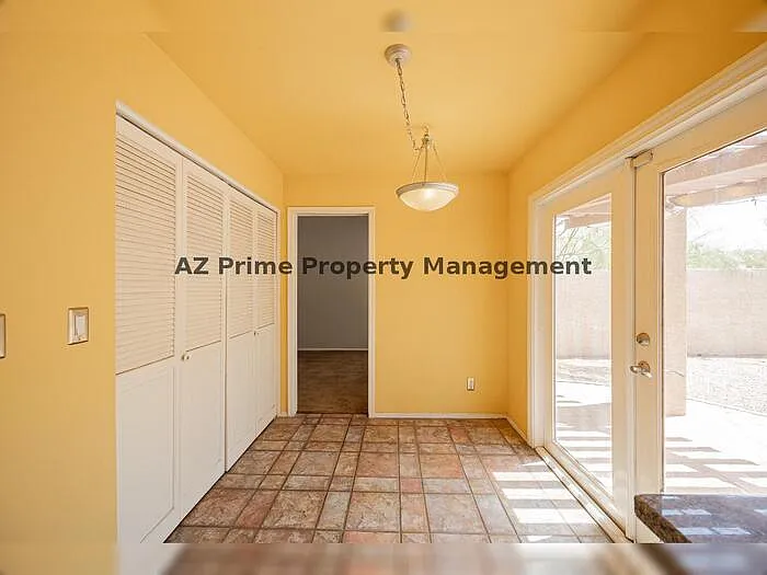 1650 N Ventura Ln — Photo 14