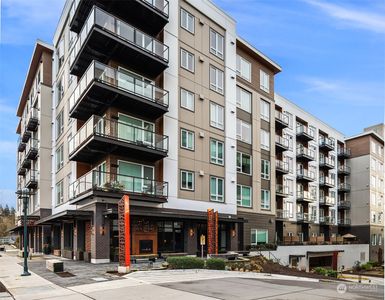 11903 NE 128th Street #205, Kirkland, WA, 98034