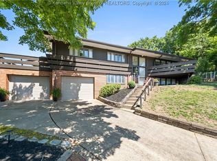 2009 Huber Rd, Charleston, WV 25314