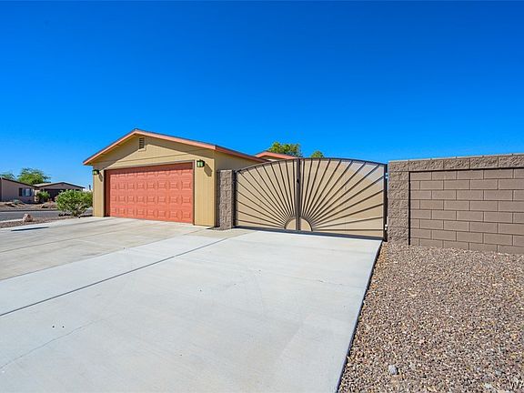4th image of 2637 E Sunrise Vista Boulevard