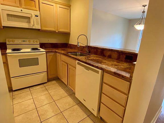 5th image of 345 Central Park Ave #345E