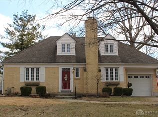 218 S Bromfield Rd, Dayton, OH 45429