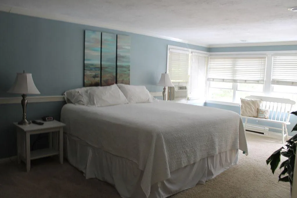 2 bed, 1200 sqft, $1,800 — Photo 2