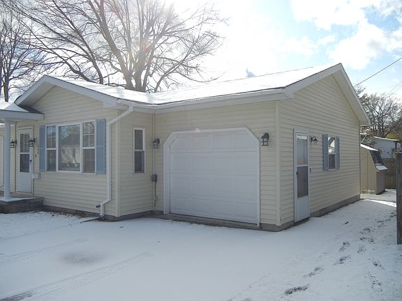 3rd image of 400 Saginaw St