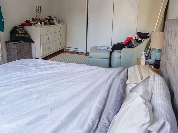 2nd image of 445 E 77th St APT 6B