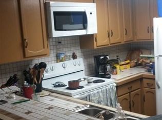 9032 S Pointe Ridge Ln, Bloomington, IN 47401