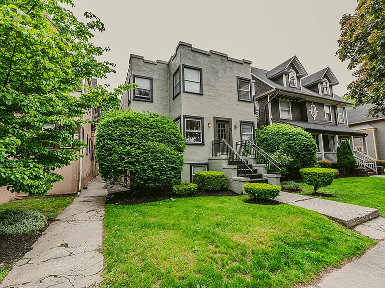 45 Vick Park #10 — Photo 12