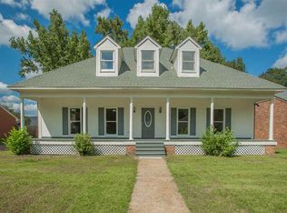 5800 Kristen Dr, Jackson, MS 39211