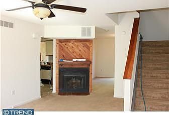 2nd image of 1019 Winfield Ct