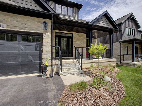3rd image of 111 Eccles Ave