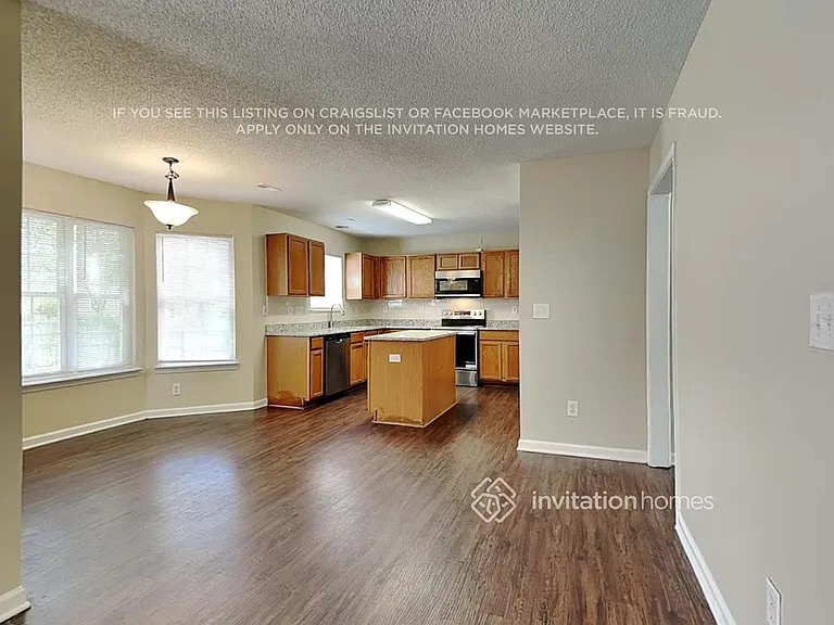 11124 Nolet Ct — Photo 8