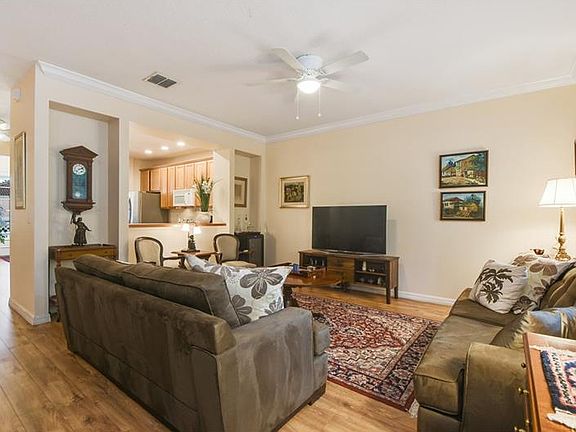 3rd image of 1112 White Moss Ln