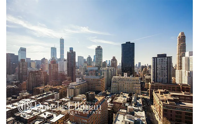 Rented by Douglas Elliman | media 21