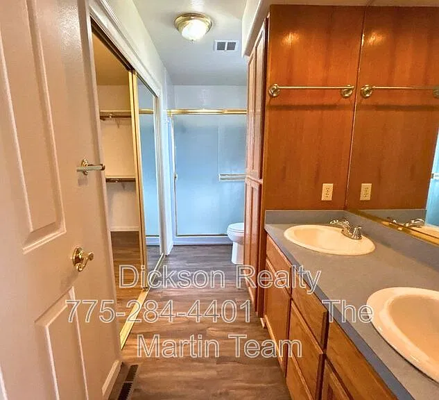 1227 Green Valley Dr — Photo 12