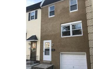 2802 Angus Rd, Philadelphia, PA 19114