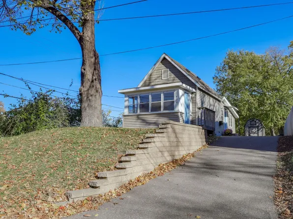 820 Ocean St, Saint Paul, MN 55106