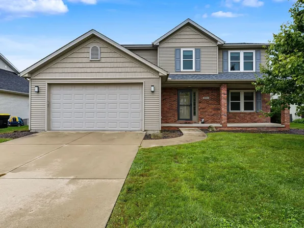 2961 Three Eagles St, Normal, IL 61761