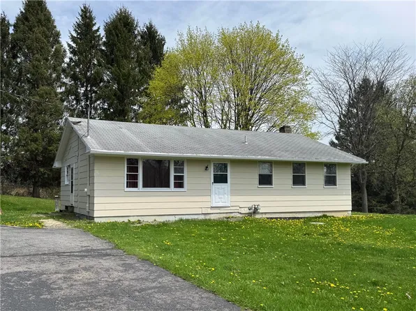 285 Lake Rd, Dryden, NY 13053