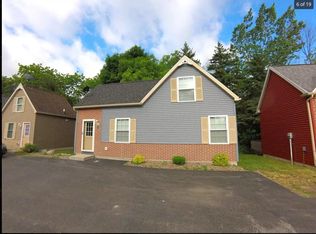 8880 Main St APT 16, Williamsville, NY 14221