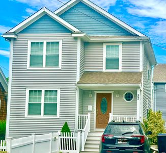 52 Bedlow Ave, Newport, RI, 02840