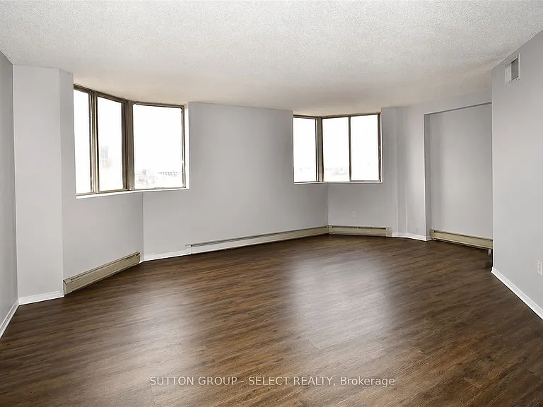 695 Richmond St #1306 — Photo 8