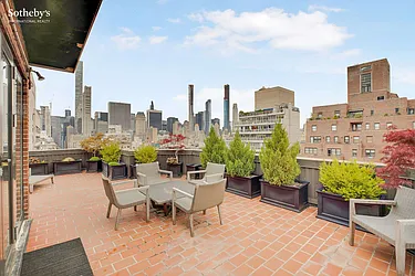 Rented by Sotheby's International Realty