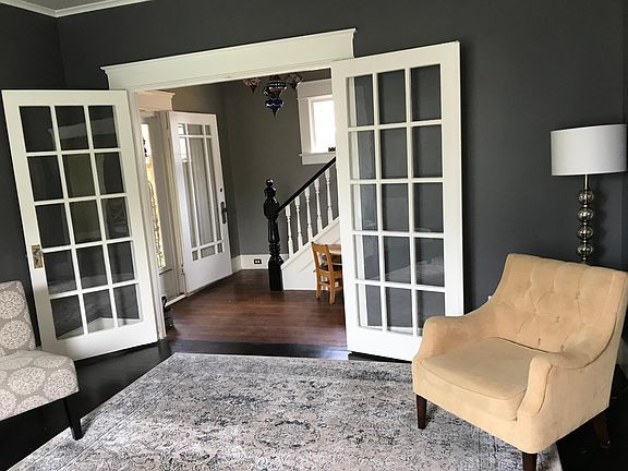3rd image of 517 Avenue C