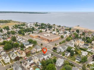 106 Peck Ave, West Haven, CT 06516