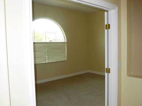 3rd image of 8104 Mountain Forest Ct