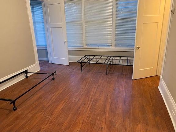 4th image of 136 S 13th St #5