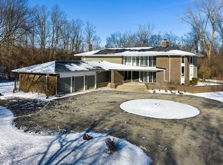 33 Longmeadow Rd, Winnetka, IL 60093