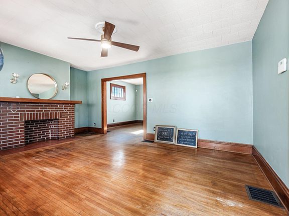 5th image of 2785 Kensington Pl W