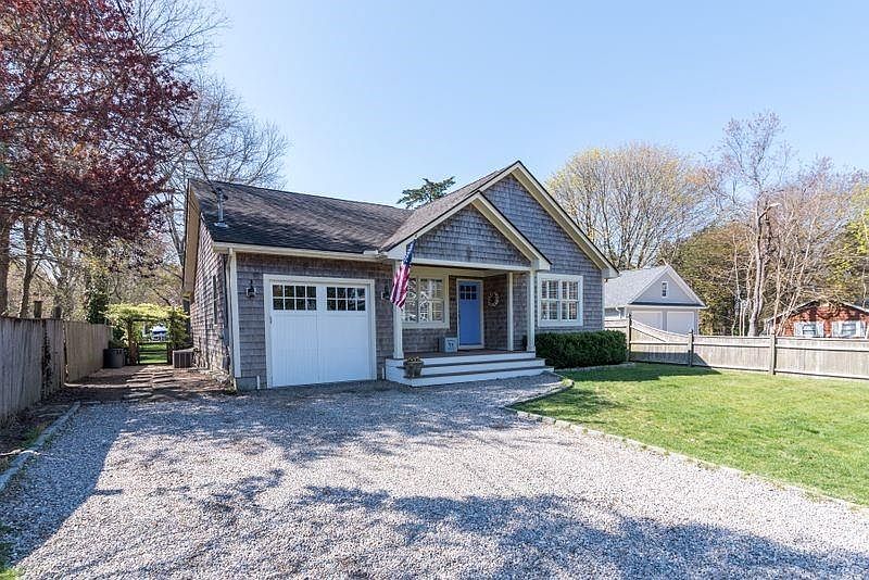 43 Hull St, Jamestown, RI 02835 Zillow